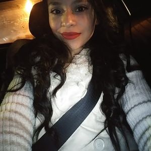 Meet your Posher, Karina